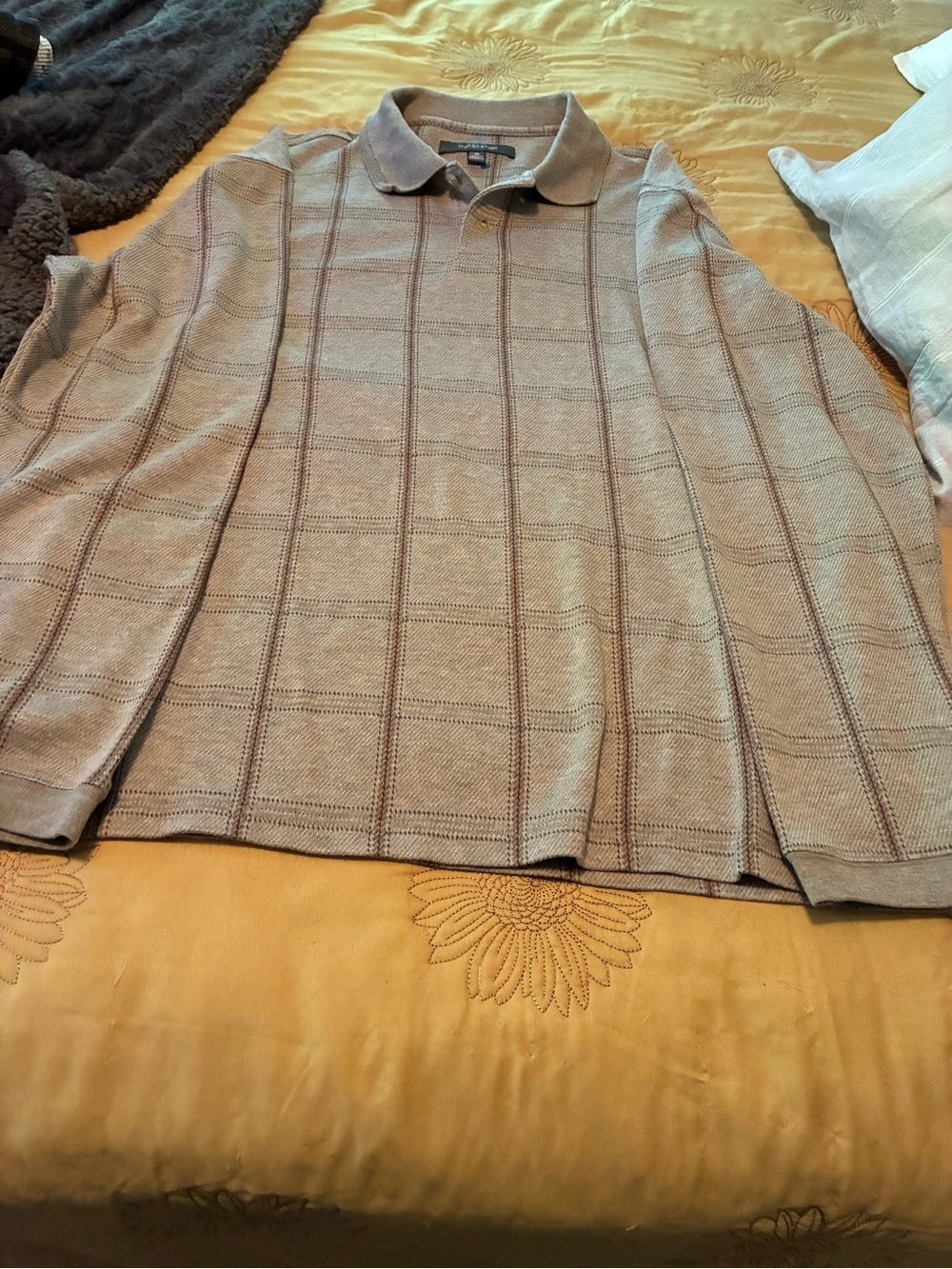 croft & barrow Beige Gray Plaid Knit Long Sleeve Polo